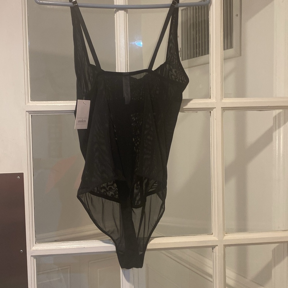 Auden size Medium Intimate New With Tags - Picture 4 of 5